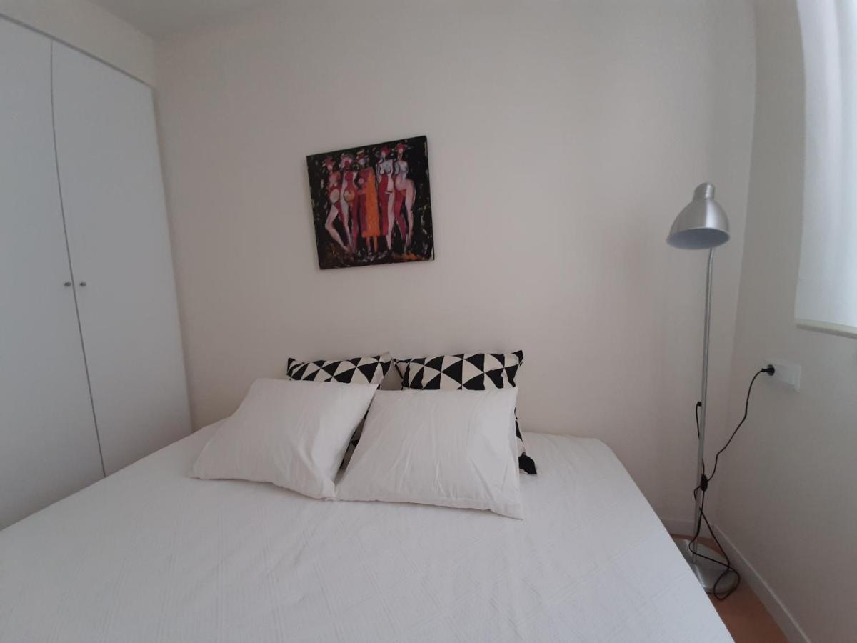 Vivienda Bendicho- Catedral Apartment Алмерия Екстериор снимка